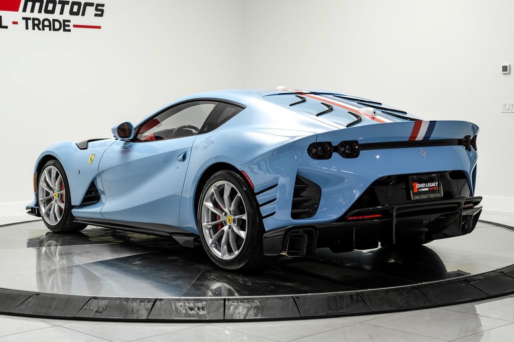 Used 2023 Ferrari 812 Competizione RWD image 11