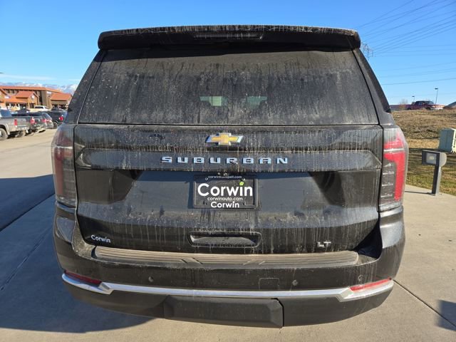 Used 2025 Chevrolet Suburban LT image 11