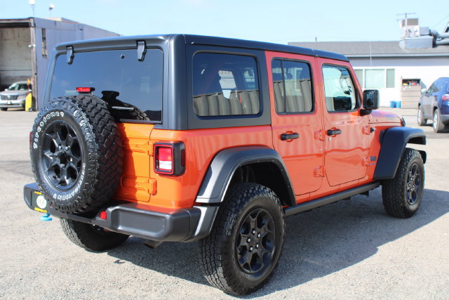 Used 2023 Jeep Wrangler Unlimited w/ Convenience Group AWD/4WD image 4