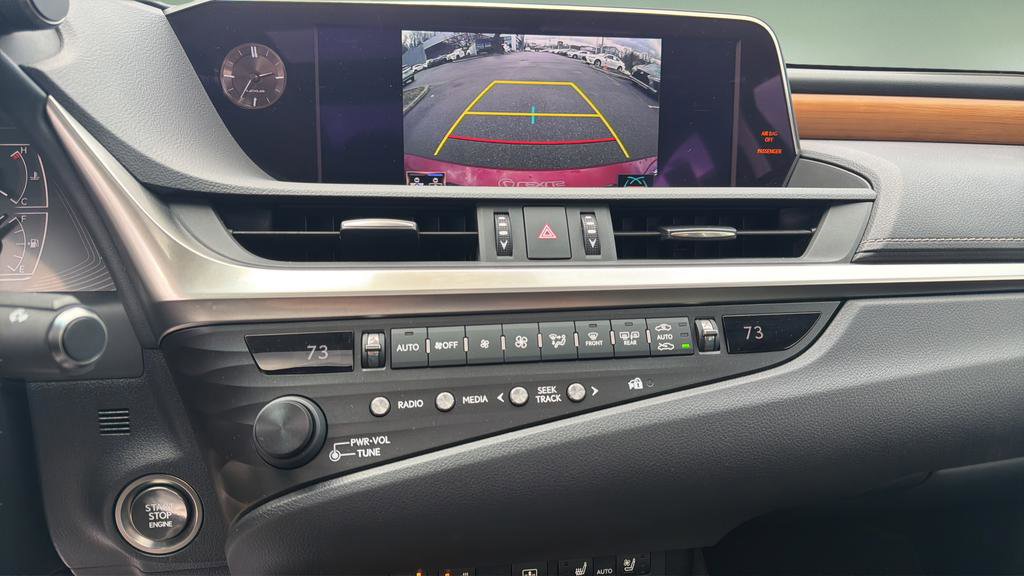 Used 2019 Lexus ES 350 Luxury w/ Accessory Package 2 image 32