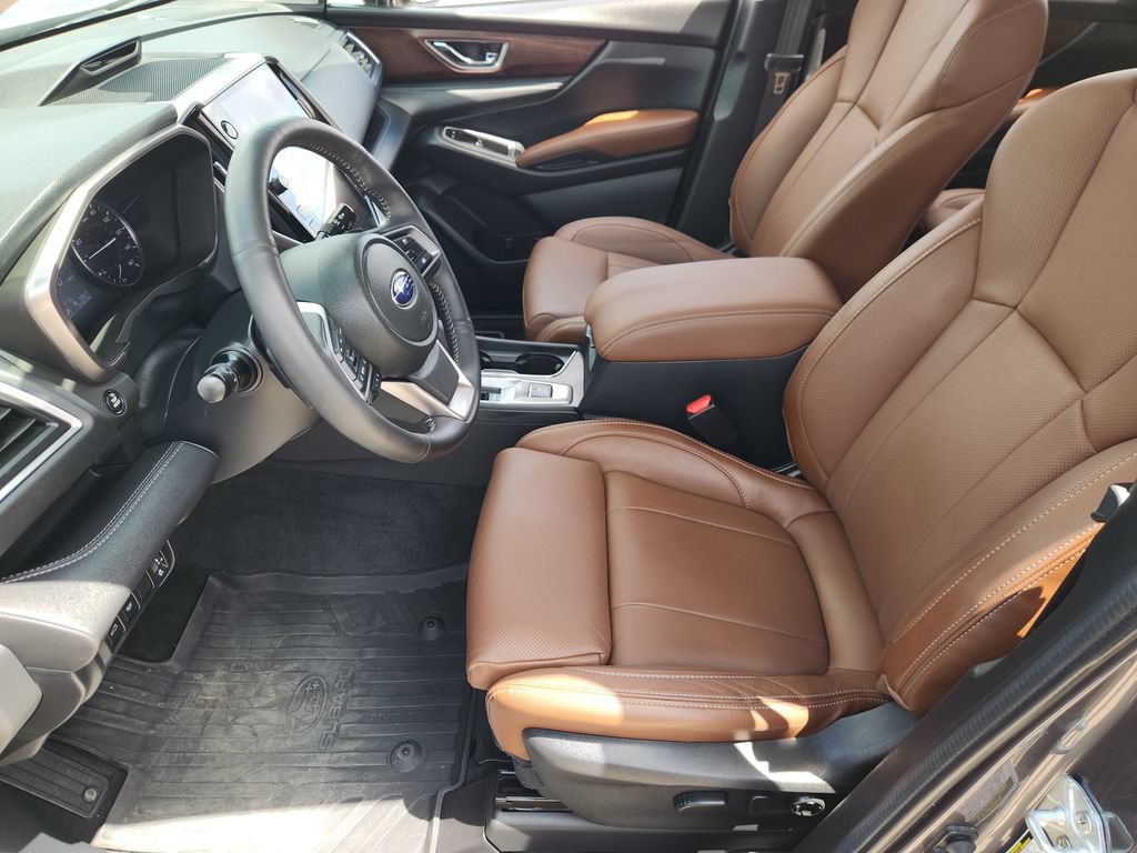Used 2025 Subaru Ascent Touring AWD/4WD image 12