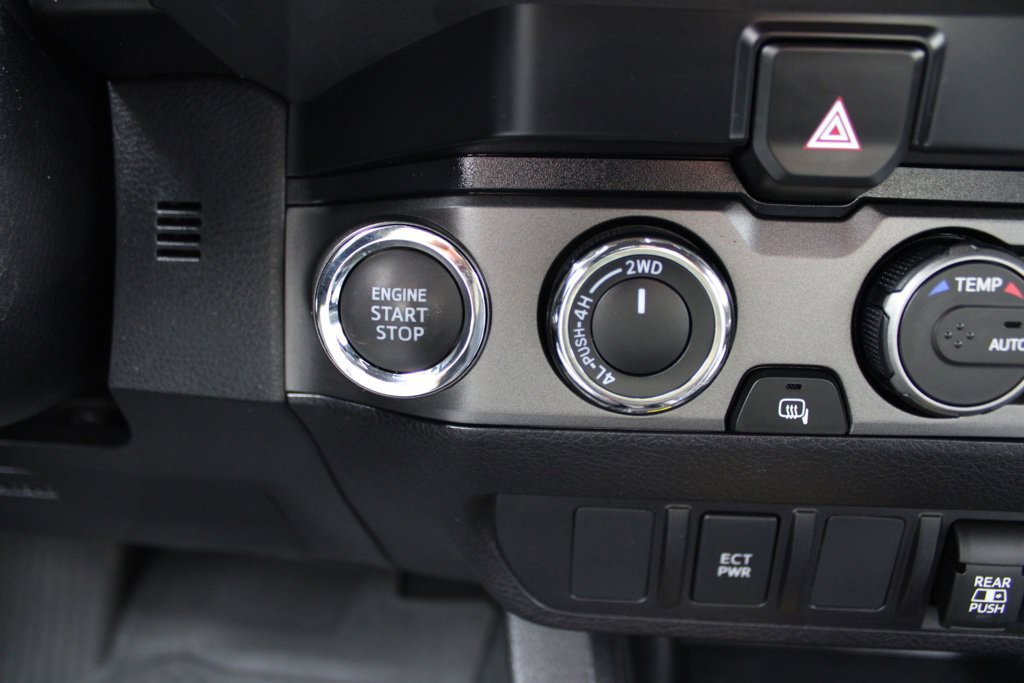 Used 2023 Toyota Tacoma TRD Off-Road AWD/4WD image 17