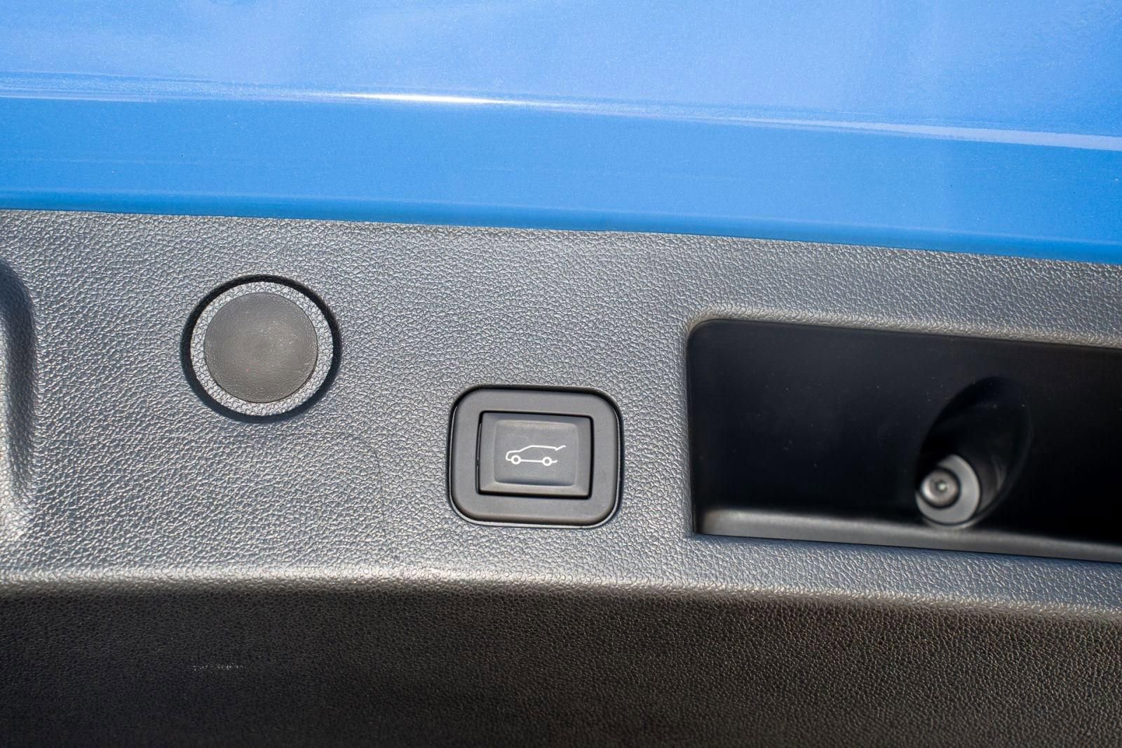 Used 2025 Chevrolet Equinox RS w/ Safety and Technology Package FWD image 10