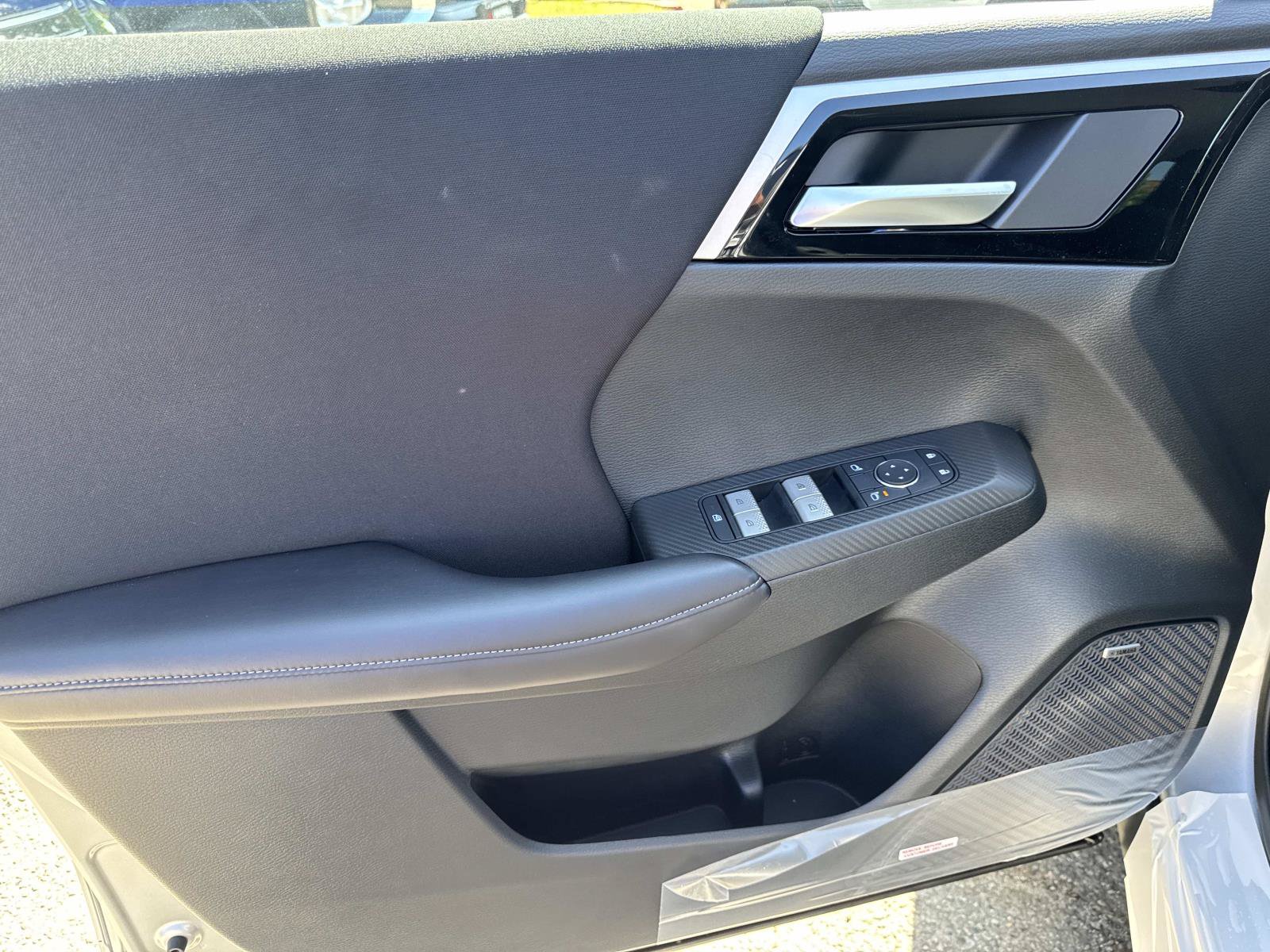 New 2026 Mitsubishi Outlander ES FWD image 12