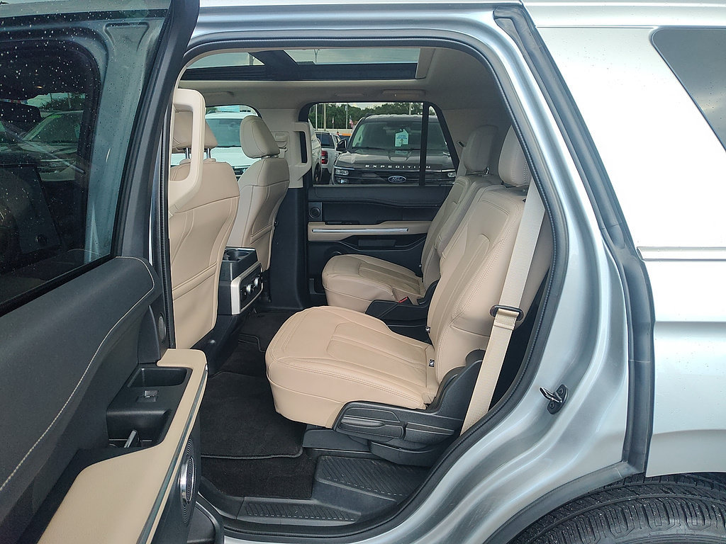 Certified 2022 Ford Expedition Limited AWD/4WD image 21