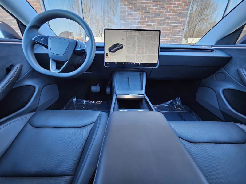 Used 2025 Tesla Model 3 Long Range image 41