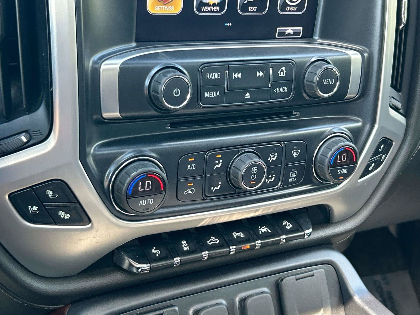 Used 2018 GMC Sierra 1500 SLT AWD/4WD image 30