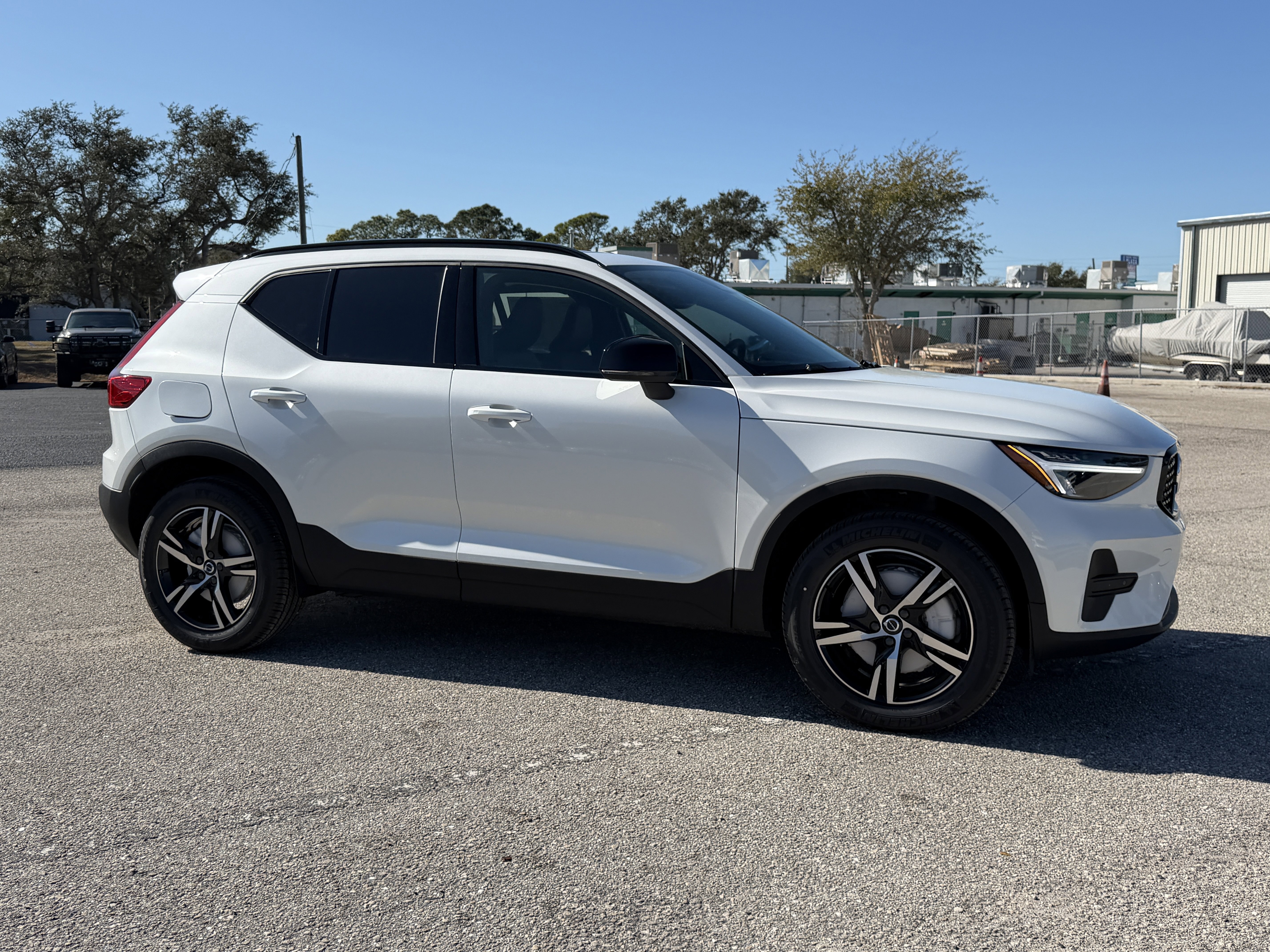 New 2026 Volvo XC40 B5 Core w/ Protection Package