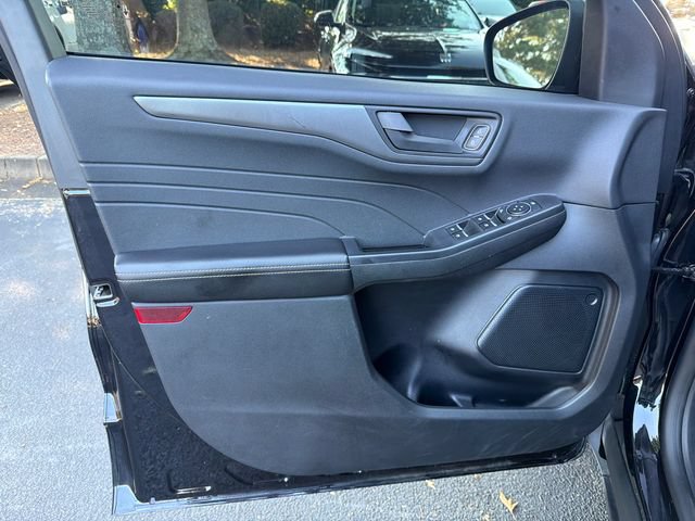Used 2025 Ford Escape Active FWD image 10
