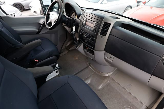 Used 2016 Mercedes-Benz Sprinter 2500 image 10