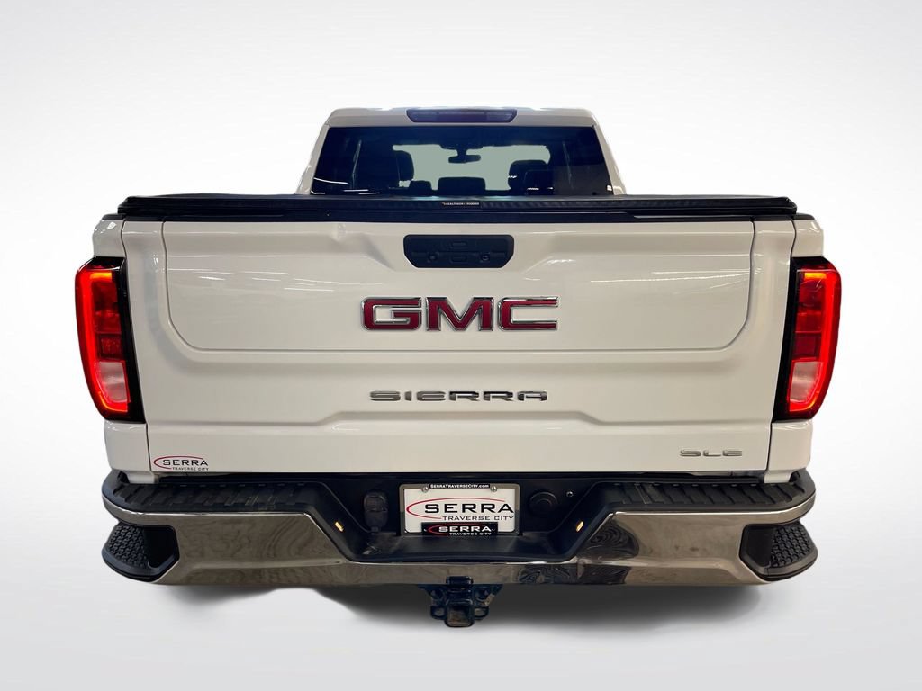 Used 2022 GMC Sierra 1500 SLE AWD/4WD image 4