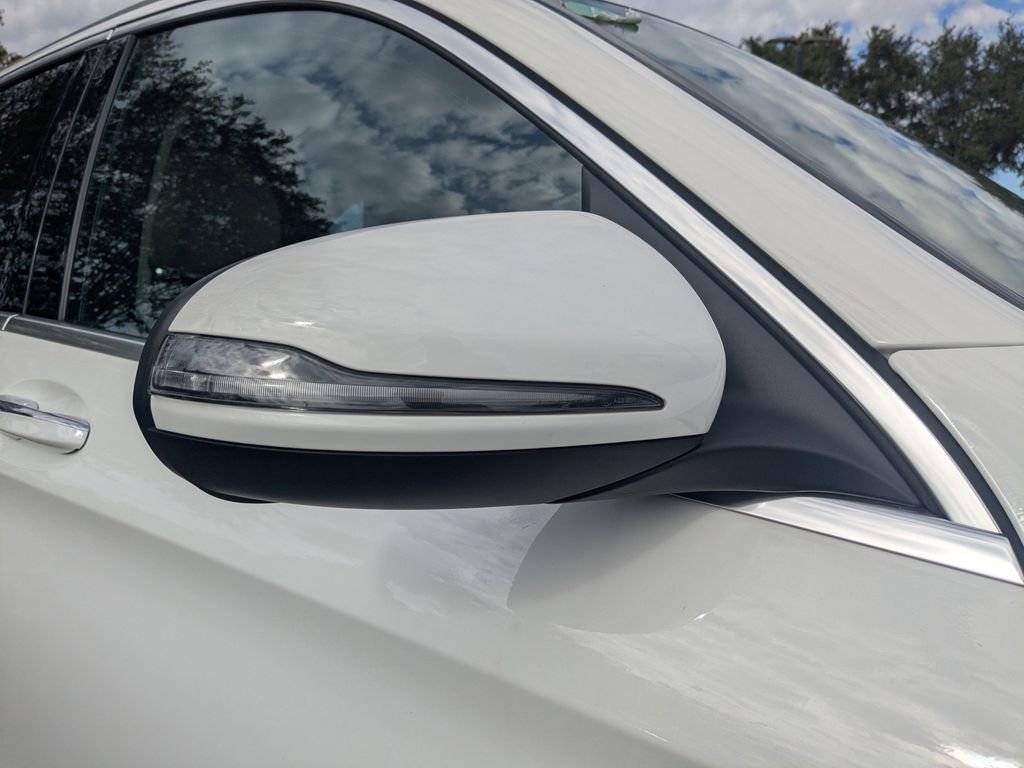 Certified 2022 Mercedes-Benz GLC 300 4MATIC w/ Premium Package Lite image 25