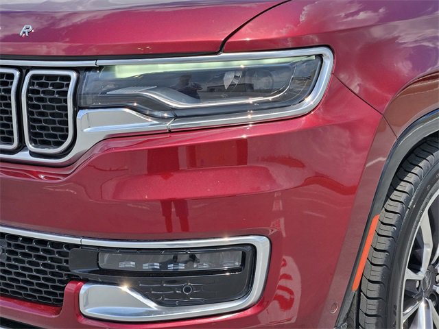 Used 2023 Jeep Wagoneer Series III w/ Premium Group I image 8