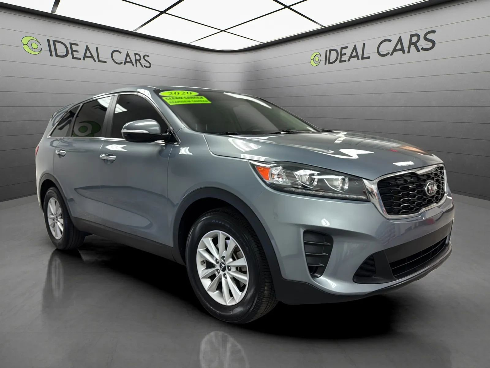 Used 2020 Kia Sorento L FWD image 3