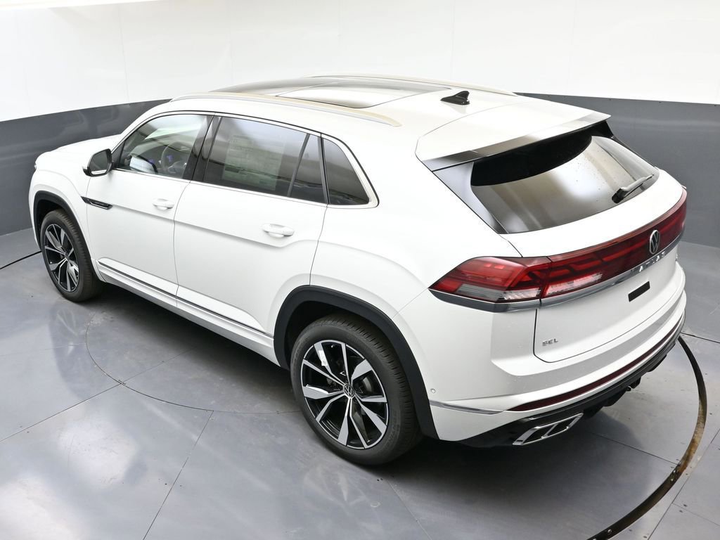 Used 2025 Volkswagen Atlas Cross Sport SEL Premium R-Line image 38