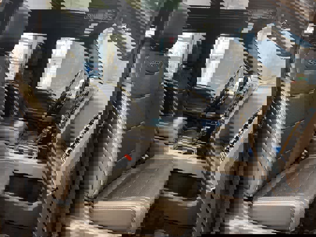 Used 2019 Ford F150 Raptor w/ Equipment Group 802A Luxury image 24