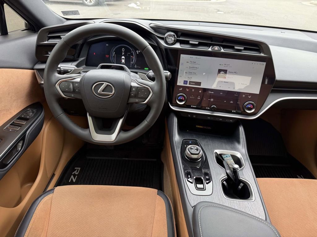 Used 2023 Lexus RZ 450e Premium w/ Accessory Package (Z1) image 8
