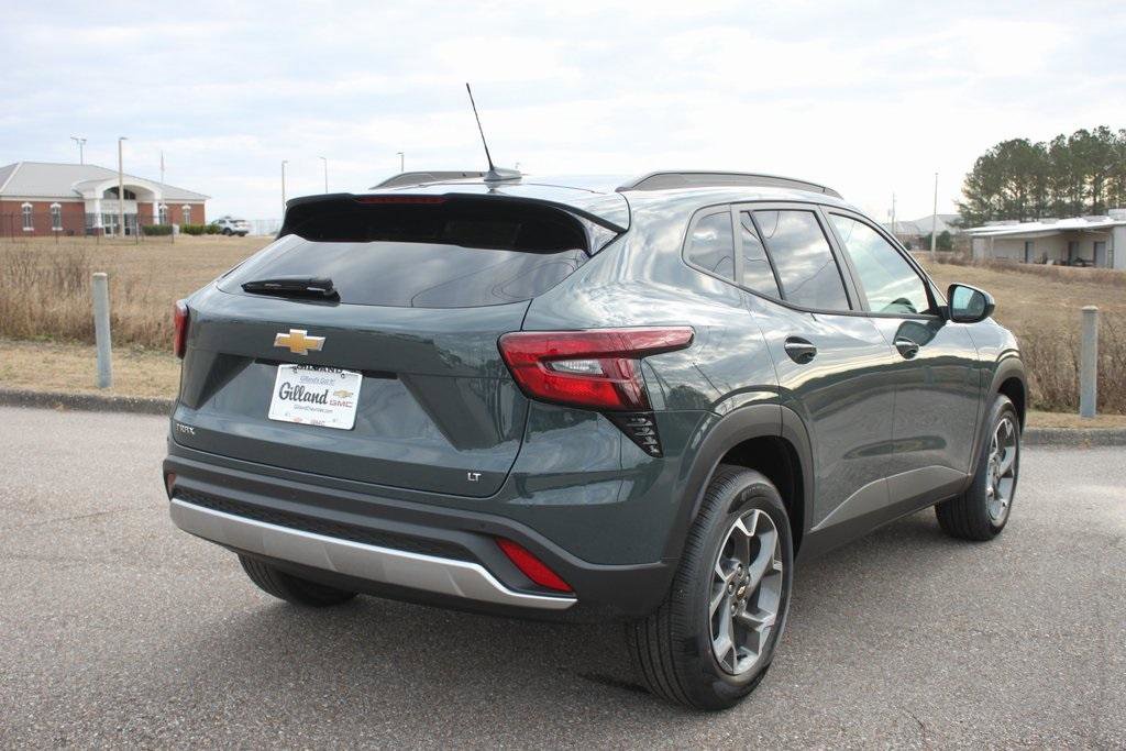New 2026 Chevrolet Trax LT w/ Driver Confidence Package image 18