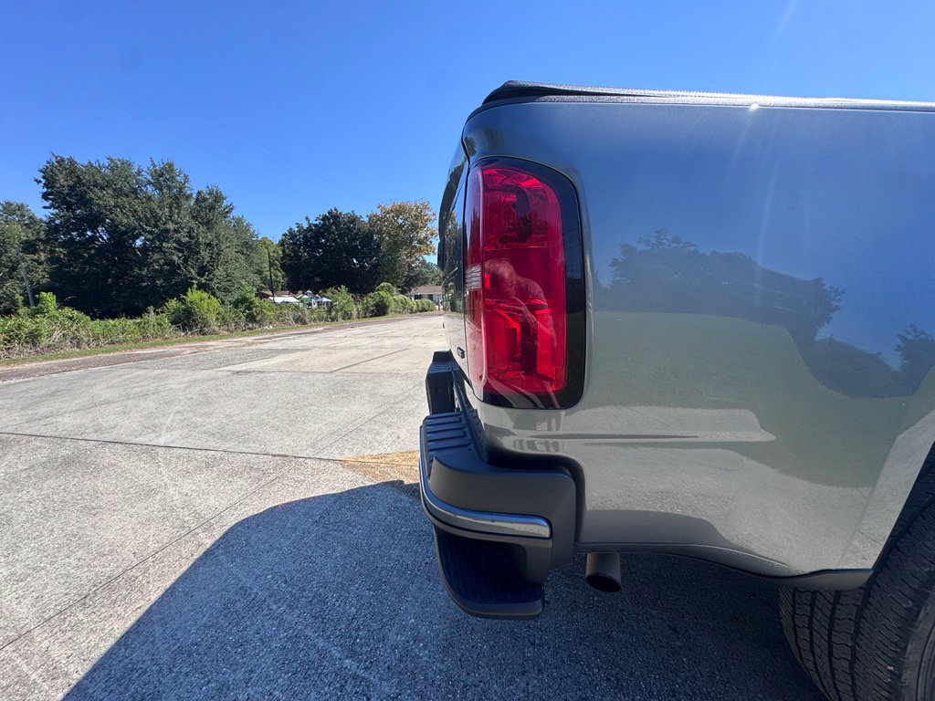 Used 2022 Chevrolet Colorado LT w/ LT Convenience Package RWD image 18