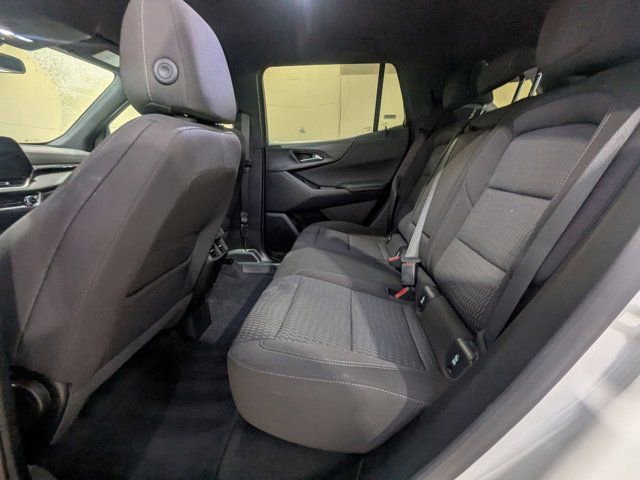 Used 2025 Chevrolet Equinox LT image 26