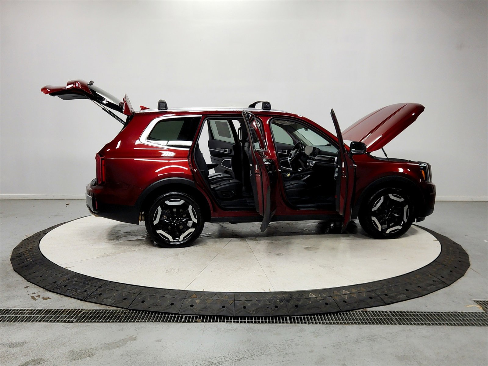 Used 2024 Kia Telluride S w/ S Sunroof Package image 16