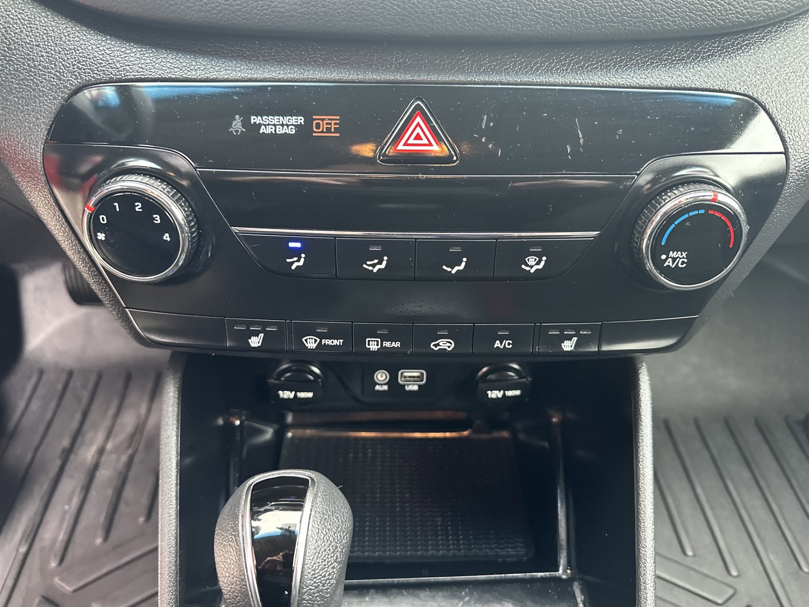 Used 2018 Hyundai Tucson SEL AWD/4WD image 16