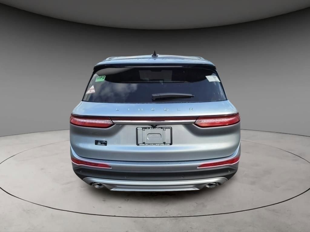 New 2024 Lincoln Corsair Reserve w/ Equipment Group 202A image 6