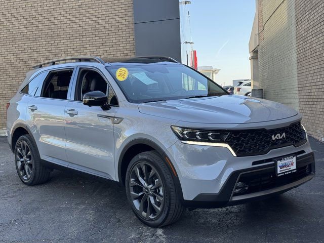 Used 2023 Kia Sorento SX Prestige AWD/4WD image 2