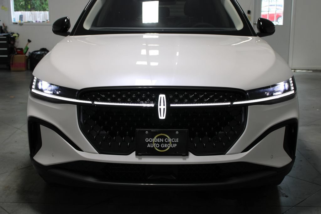 New 2026 Lincoln Nautilus Reserve AWD/4WD image 59
