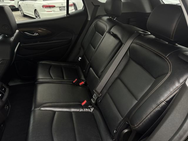 Used 2021 GMC Terrain SLE w/ Driver Convenience Package image 24