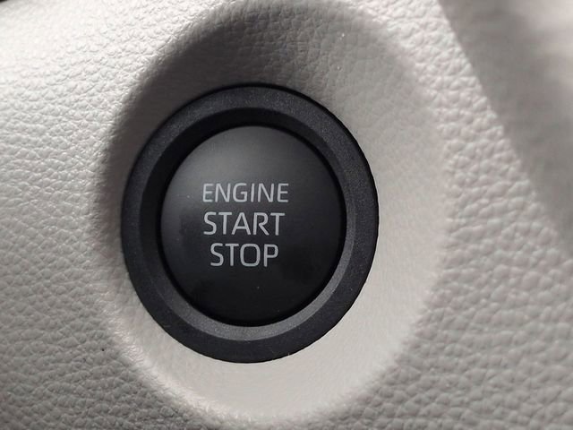 New 2026 Toyota Corolla Cross LE image 18