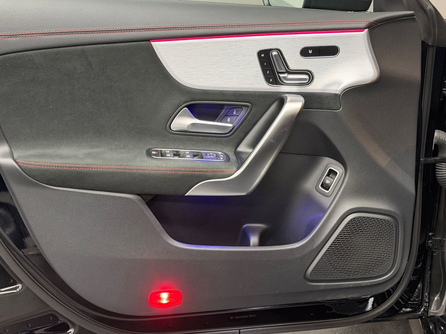 Certified 2022 Mercedes-Benz CLA 35 AMG 4MATIC image 19