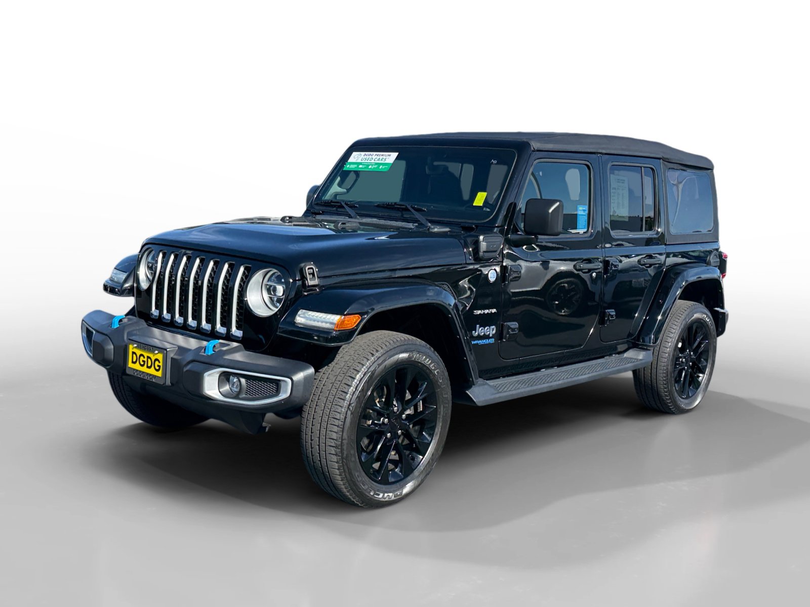Used 2022 Jeep Wrangler Unlimited Sahara AWD/4WD image 1