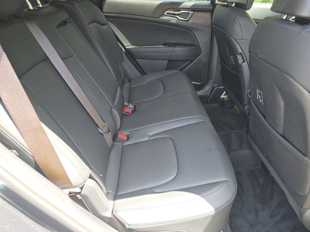 Used 2024 Kia Sportage EX w/ EX Premium Package AWD/4WD image 21