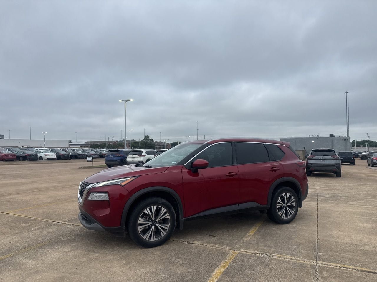 Certified 2023 Nissan Rogue SV w/ SV Premium B Package FWD image 11