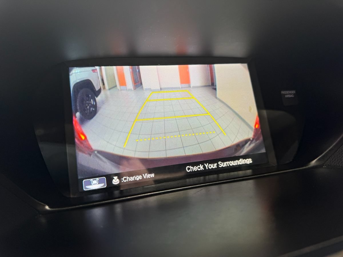 Used 2016 Acura TLX FWD image 32