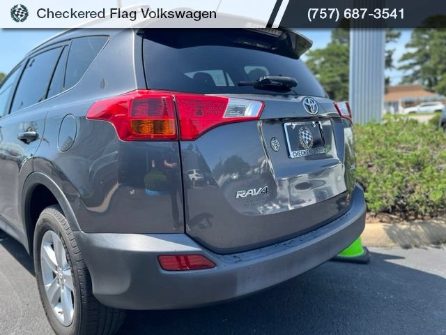 Used 2014 Toyota RAV4 XLE FWD image 9