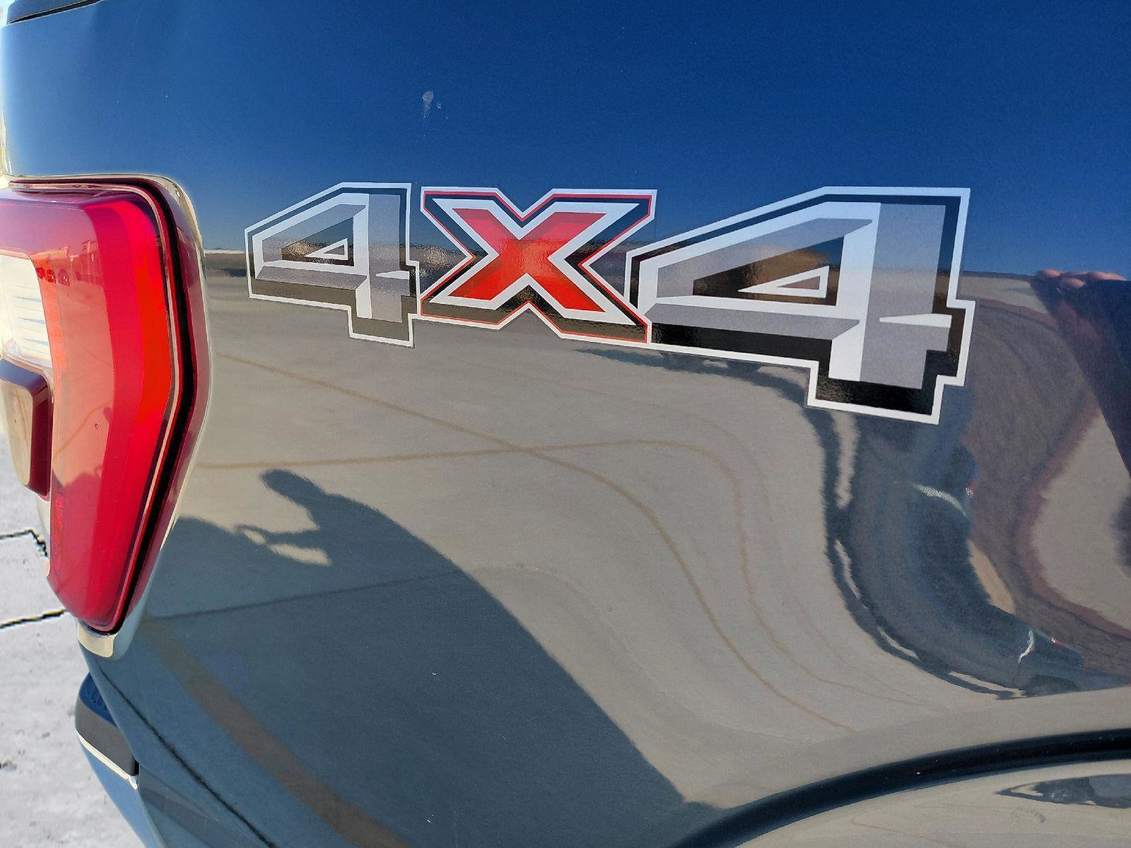 Used 2022 Ford F150 Lariat w/ Equipment Group 502A High image 18