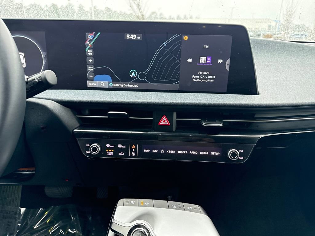 Used 2024 Kia EV6 Wind image 17