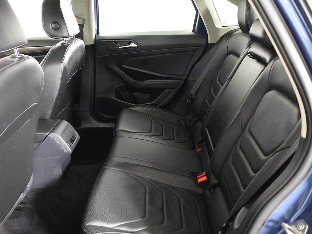 Used 2021 Volkswagen Jetta SEL Premium image 37