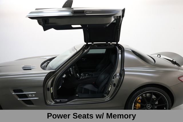 Used 2012 Mercedes-Benz SLS AMG Coupe image 27