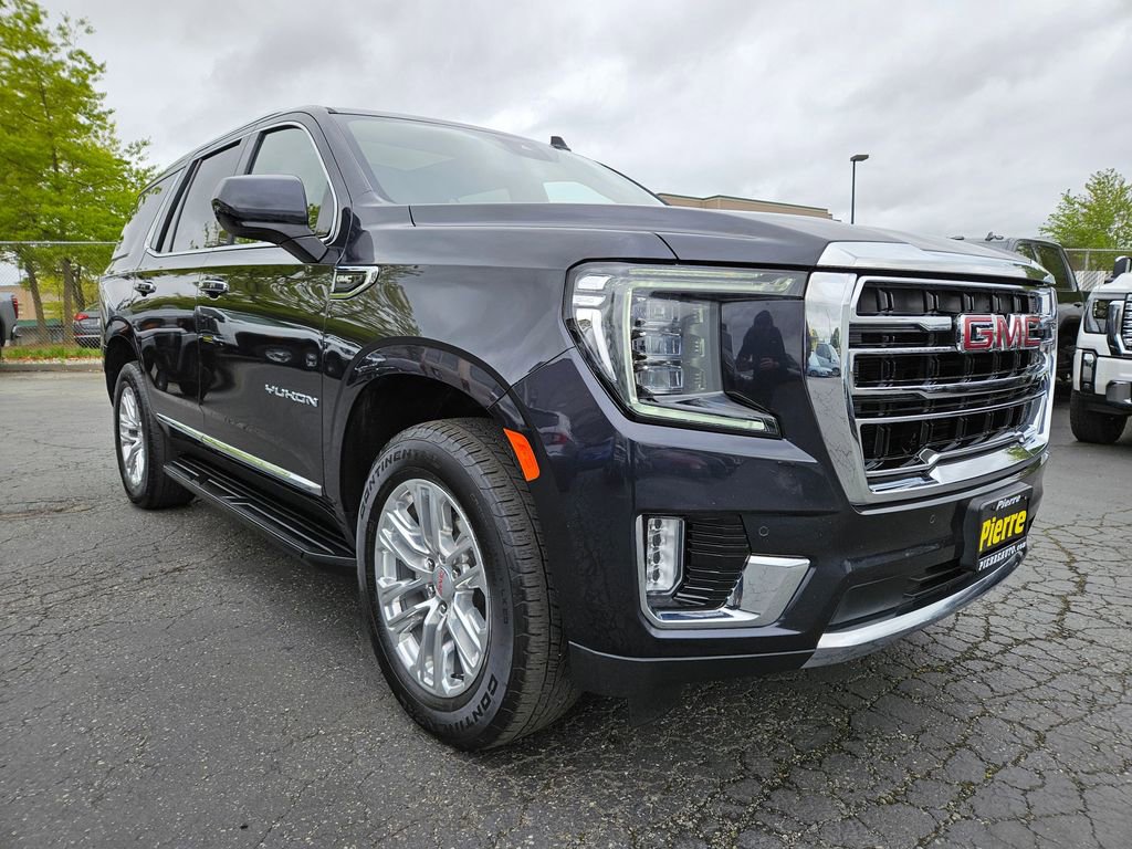 Used 2023 GMC Yukon SLT image 2