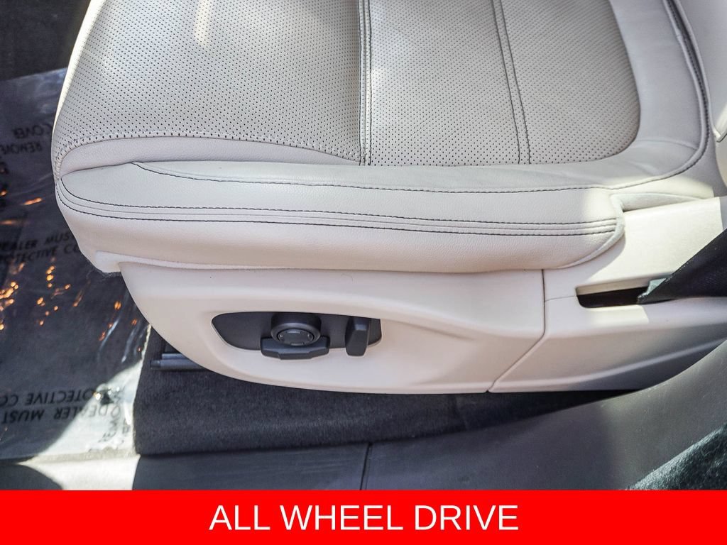 Used 2018 Jaguar F-PACE Prestige AWD/4WD image 19