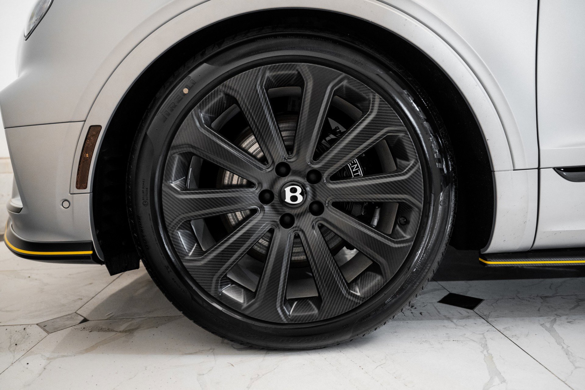 New 2025 Bentley Bentayga image 6