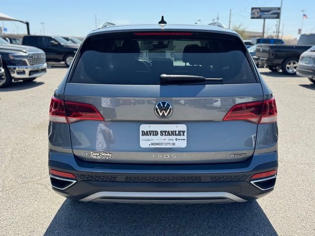 Used 2024 Volkswagen Taos SE AWD/4WD image 5