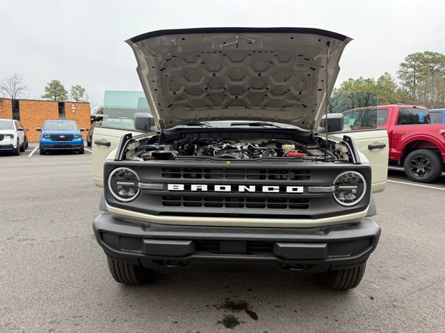New 2025 Ford Bronco 4-Door image 22