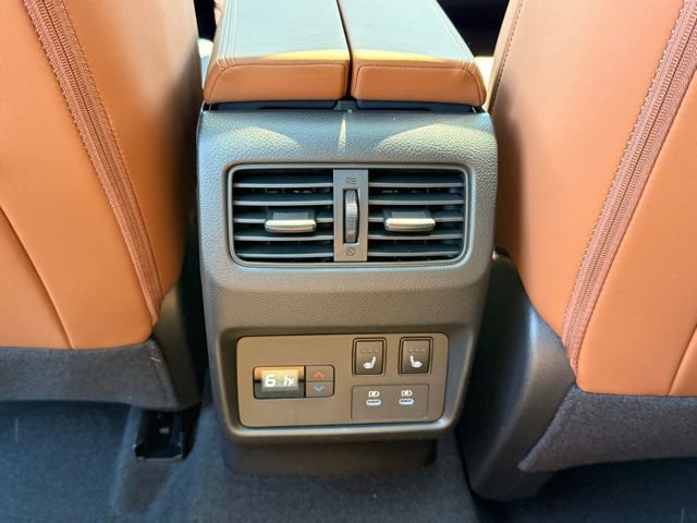 New 2026 Nissan Rogue Platinum w/ Platinum Premium Package AWD/4WD image 19