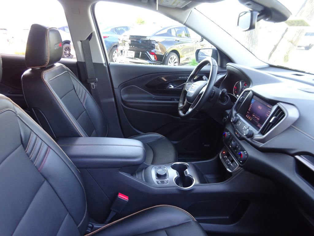Certified 2023 GMC Terrain AT4 w/ Infotainment Package II AWD/4WD image 19