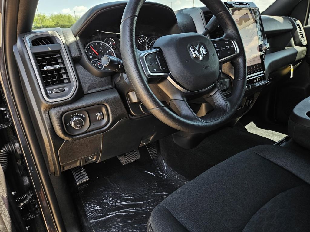 Used 2025 RAM 2500 Tradesman AWD/4WD image 18