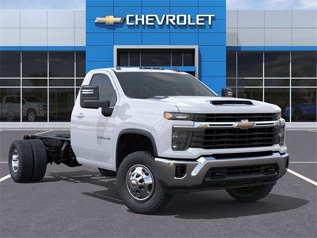New 2026 Chevrolet Silverado 3500 LT w/ Convenience Package image 7